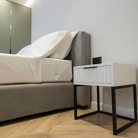 Mina Luxury Rooms 地拉那 外观 照片