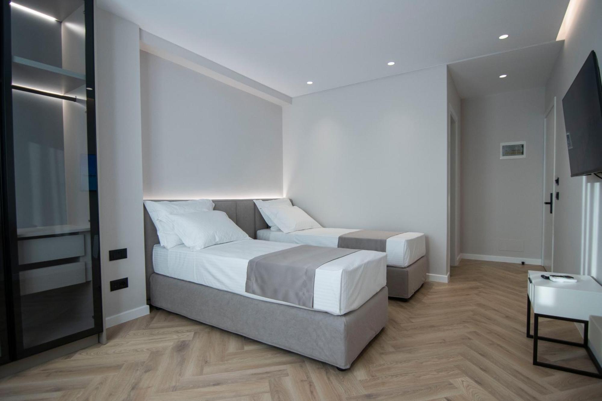 Mina Luxury Rooms 地拉那 外观 照片