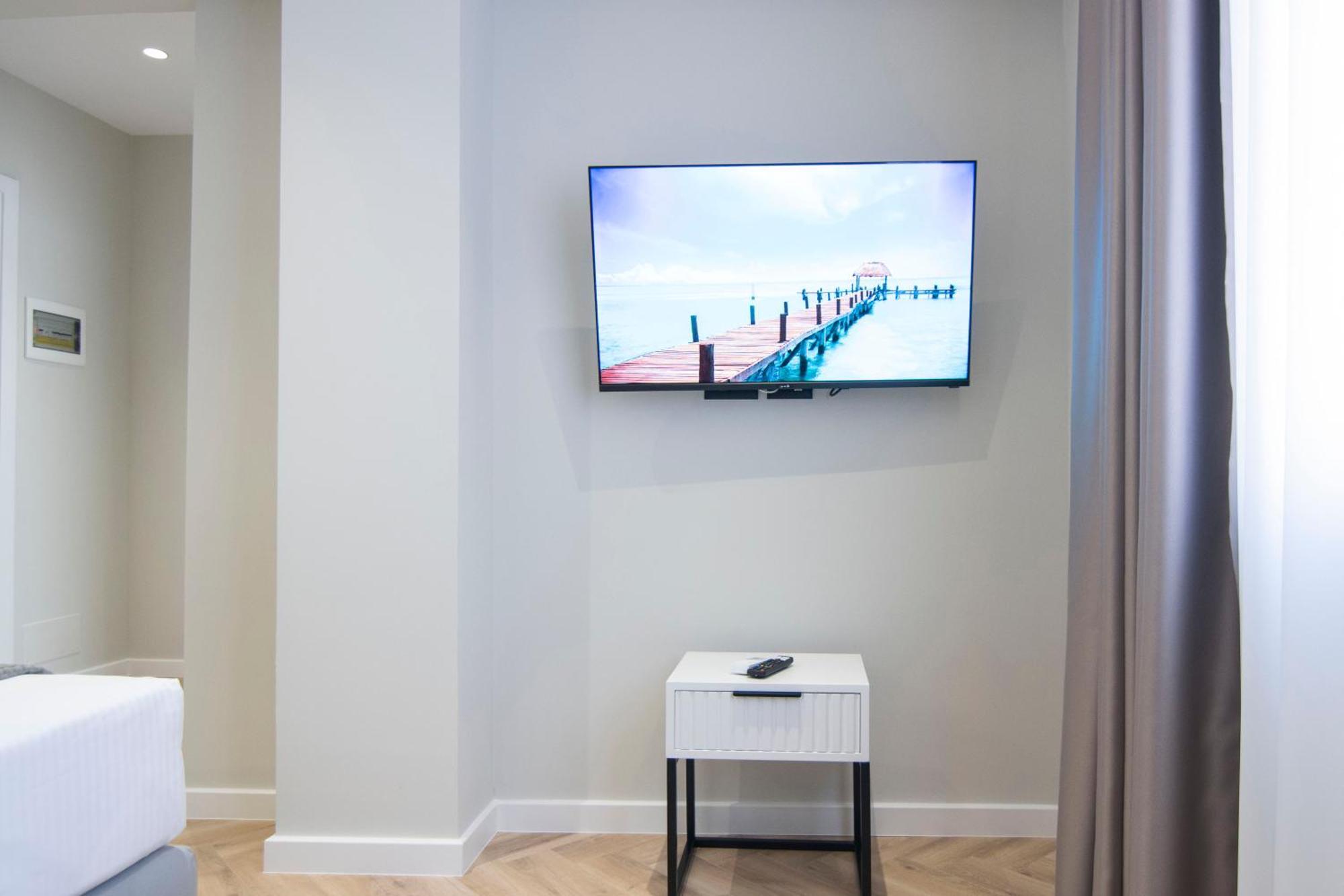 Mina Luxury Rooms 地拉那 外观 照片