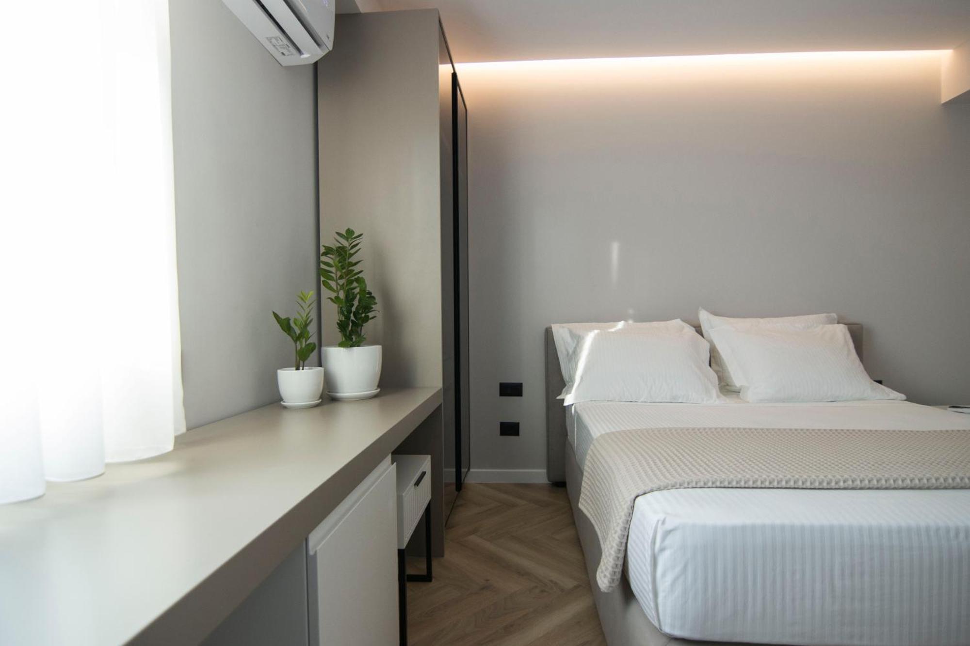 Mina Luxury Rooms 地拉那 外观 照片