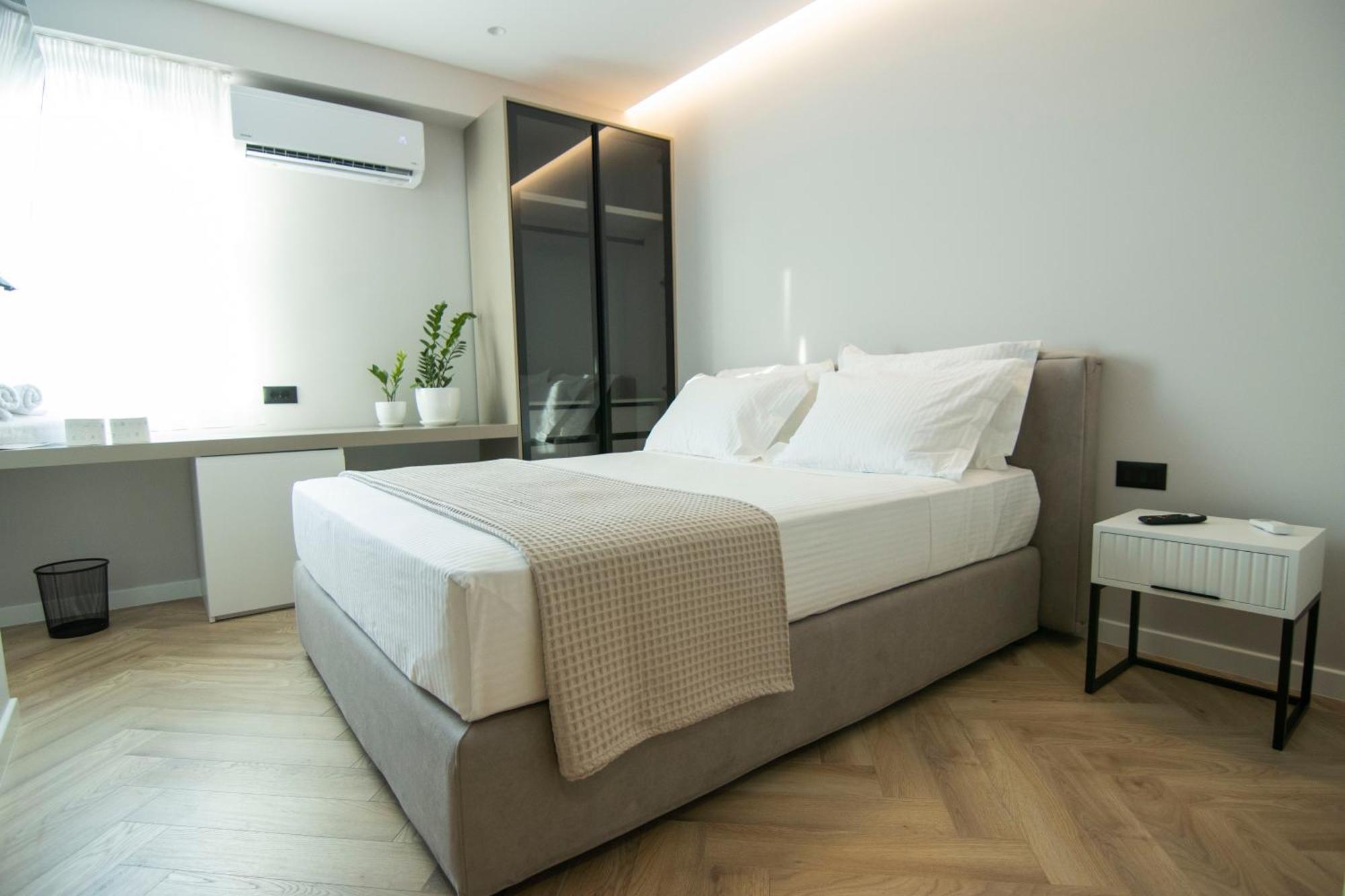 Mina Luxury Rooms 地拉那 外观 照片