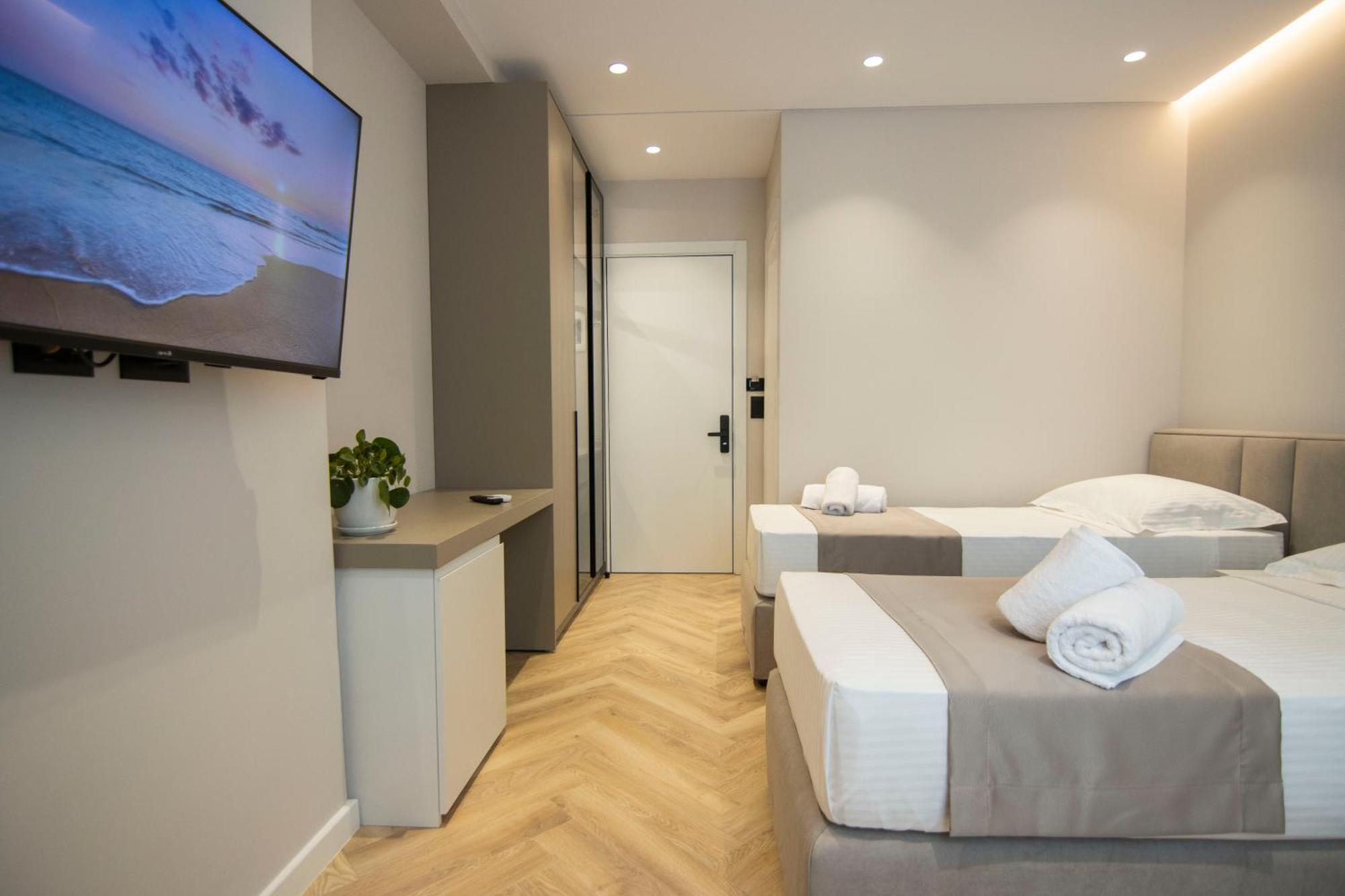 Mina Luxury Rooms 地拉那 外观 照片